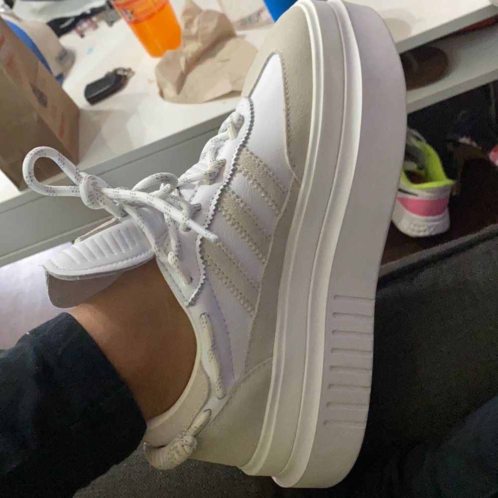 Ivy Park Icy Park Adidas Supersleek 72 - Size 6.5